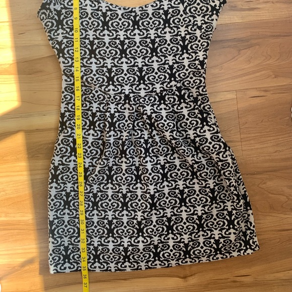 ANTHRO Deletta Caledonia Cutout Dress - Picture 6 of 8